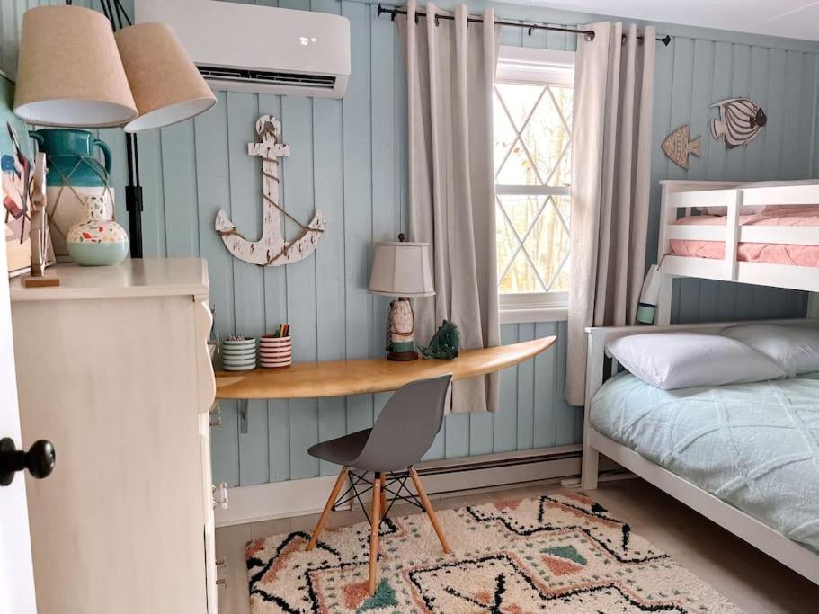 Stylish And Cozy Cabin, Walking Distance To Big Bass Lake Gouldsboro Eksteriør billede