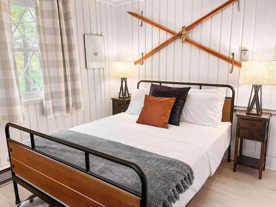 Stylish And Cozy Cabin, Walking Distance To Big Bass Lake Gouldsboro Eksteriør billede